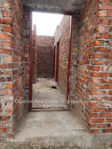 Glenview incomplete house forsale