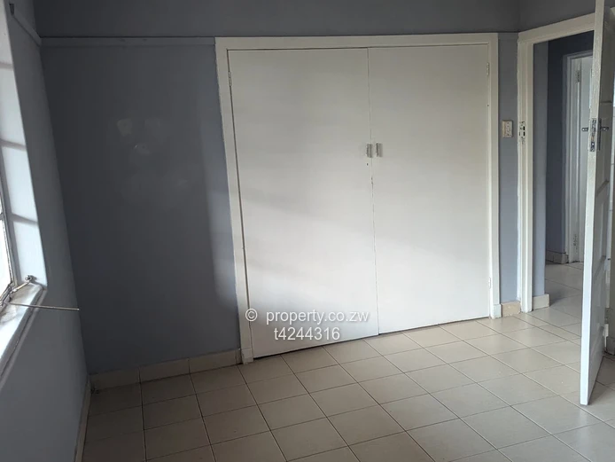 Belvedere Show ground 2 bedroom flat to rent 