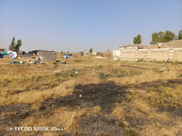 Stands & Residential Land