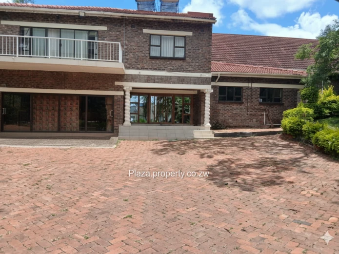 Monavale - Expansive Split-Level Family Home