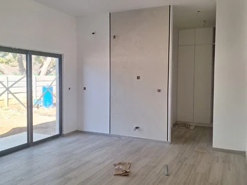 7 Unit Townhouse Complex