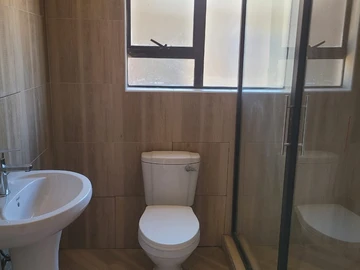 3 Bedroom Garden Flat