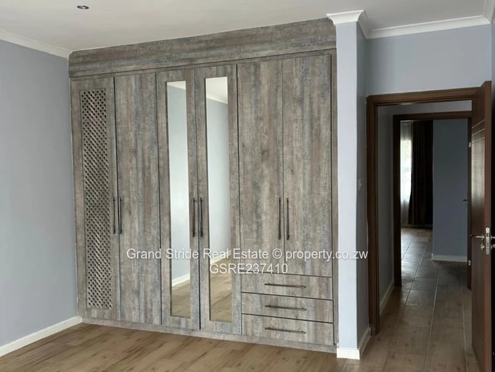 Townhouses for sale in Greendale