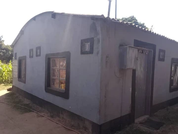 2 Bedroom House
