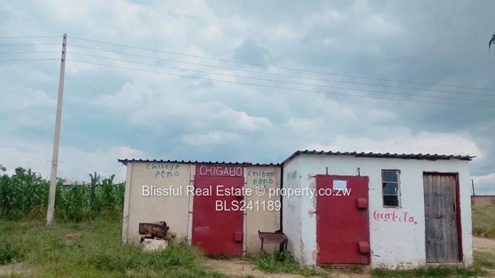Glen Norah Shop Stand For Sale