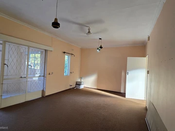 2 Bedroom Garden Flat
