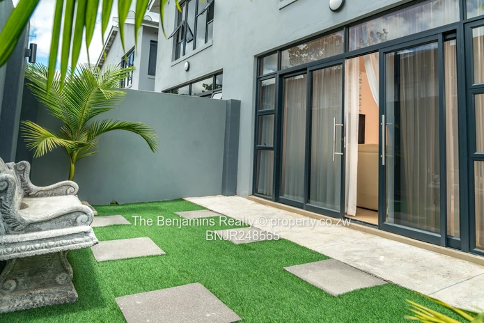Spacious 3 Bedroom Apartment in Avondale
