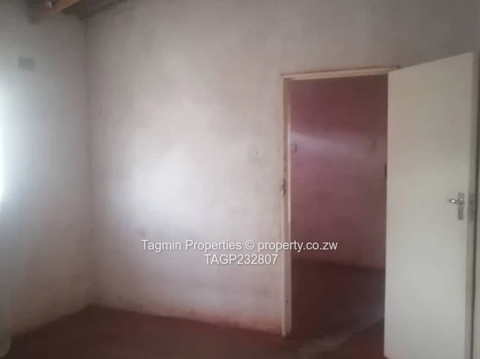 Renovators Dream house in Zengeza 3 (Suitable for crèche, pre-school, or commercial use)