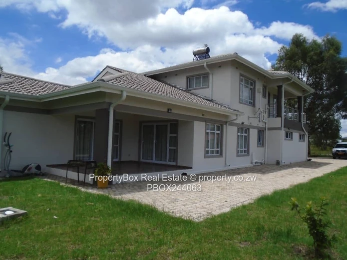 Arlington Estate to Rental for Immediate Occupation!