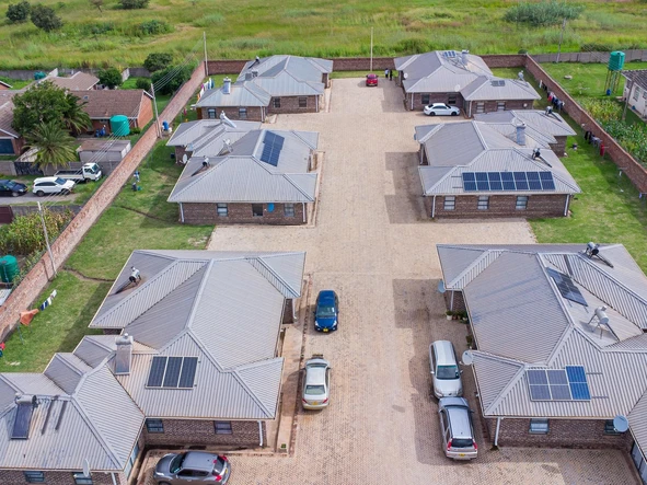 3 Bedroom Flat & Apartment