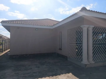 House to Rent in Budiriro