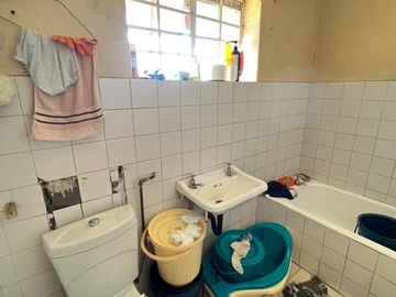 2 Bedroom Garden Flat