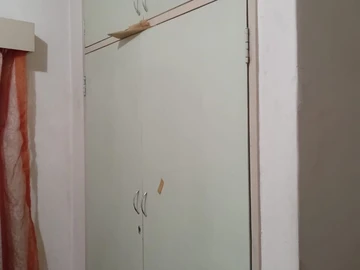 2 Bedroom Flat & Apartment