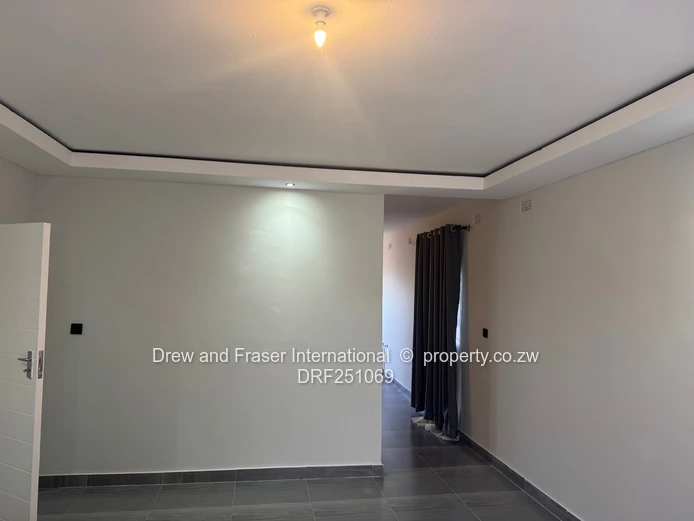 Newly built 4-Bed house for sale in Mabvazuva  $125k