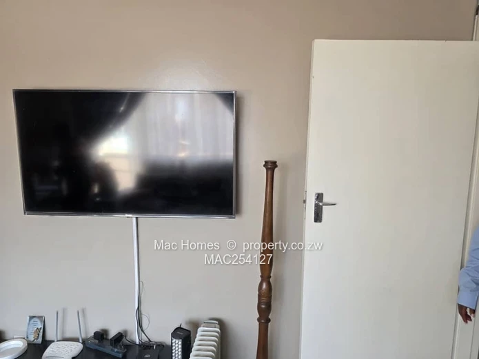 For Sale: 2 Bedroom Flat - Eastview Gardens