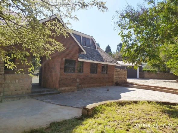 Space, Style and Potential -  Prime Property in Hillside