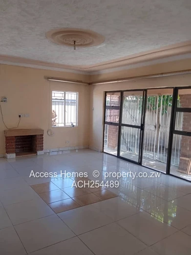Zengeza 3 House for rent 