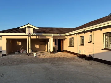 4 Bedroom House
