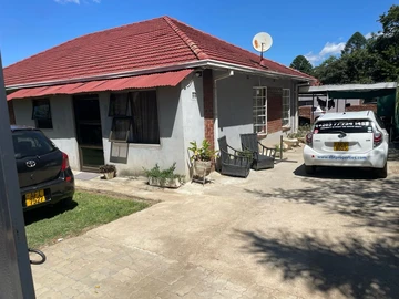 Two properties in 1 stand