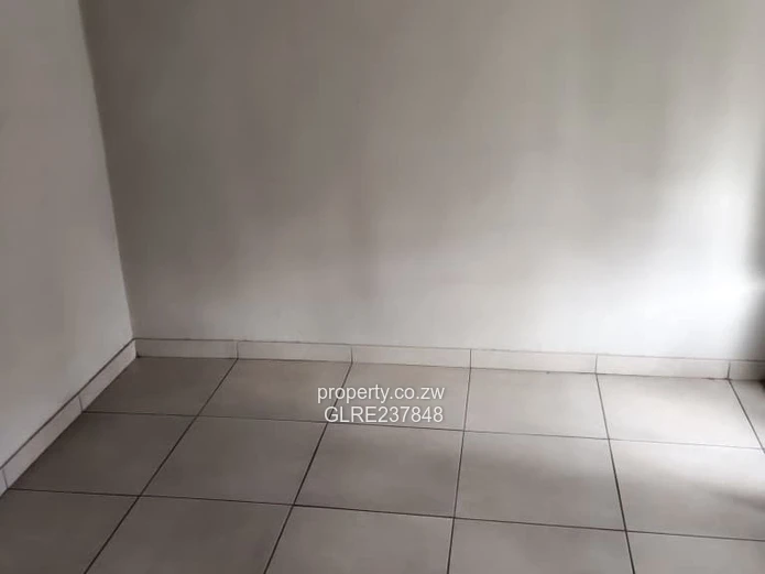 Bluffhill 5 Bed House for Rent