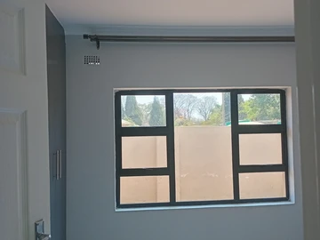 3 Bedroom Garden Flat