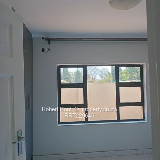 Beautiful Garden Flat