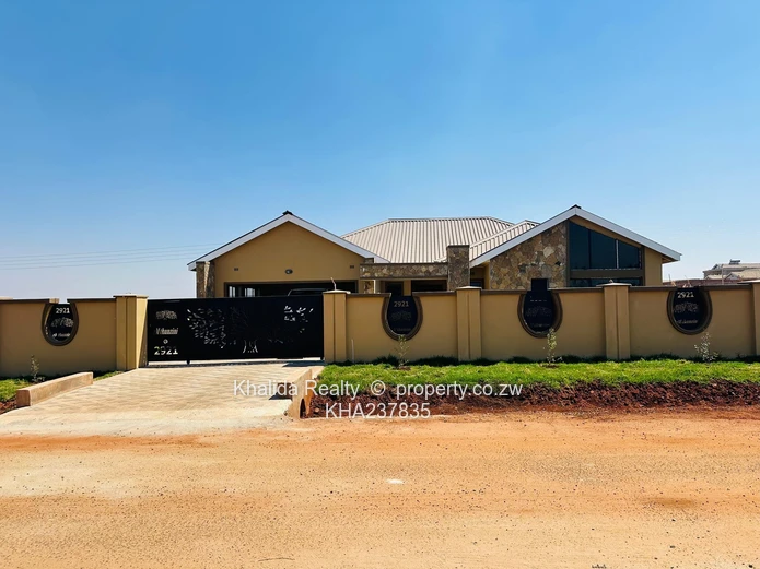 Nyeredzi Ridge Pomona house for rent 