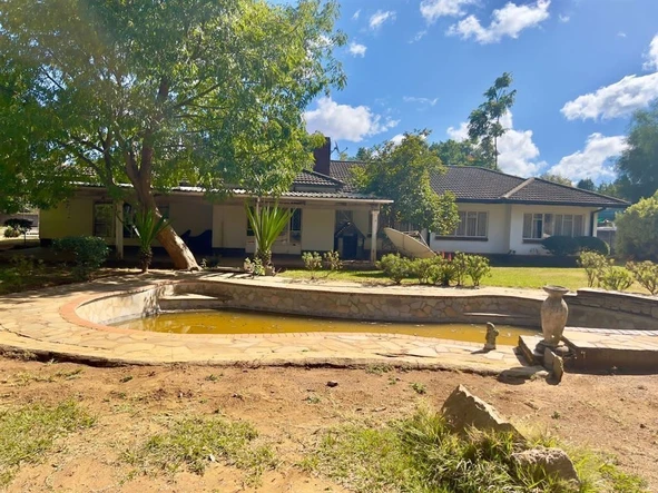5 Bedroom House