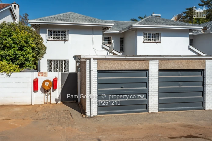 Four-Bedroom Duplex Townhouse in a Secure Complex (Sole Mandate)