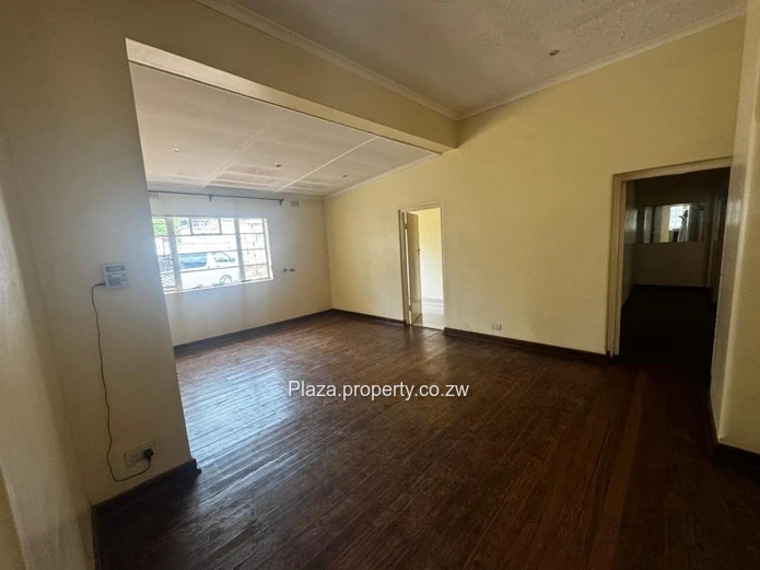 House For Rent in Emerald Hill