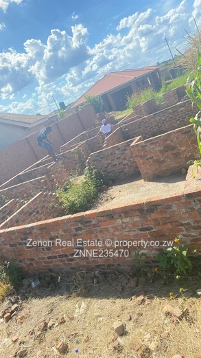 Incomplete house in Granary consisting of 10 rooms with 2 toilets 