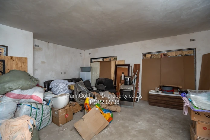 Cape Dutch Stye Lockable 3 Bed Shell Unit