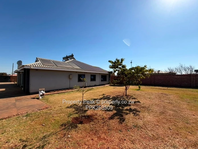 Beautiful Mount Pleasant Heights: 4-Bed with Borehole & Solar