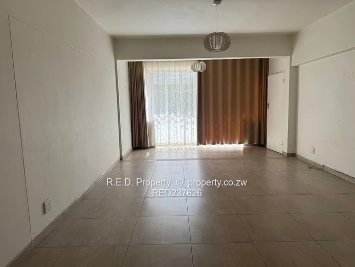 Neat 1 Bedroom Flat to Let!