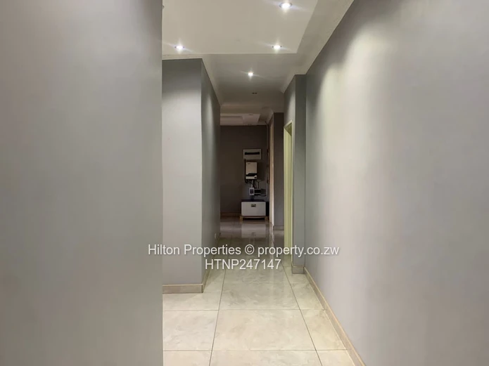 Spacious 5-Bed Parktown Home with Modern Kitchen & Borehole