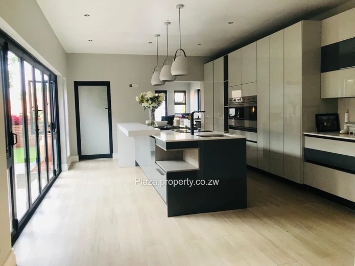 LUXURIOUS MODERN HOME BORROWDALE BROOKE $1.4Mill