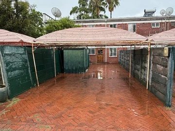 2 Bedroom Garden Flat