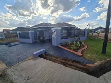 3 Bedroom House