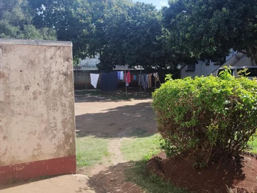 2 Bedroom Flat & Apartment