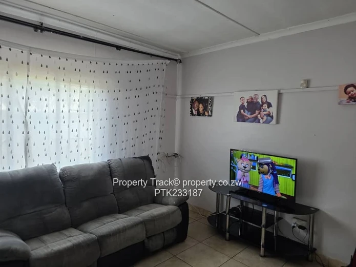 A neat and solid house!