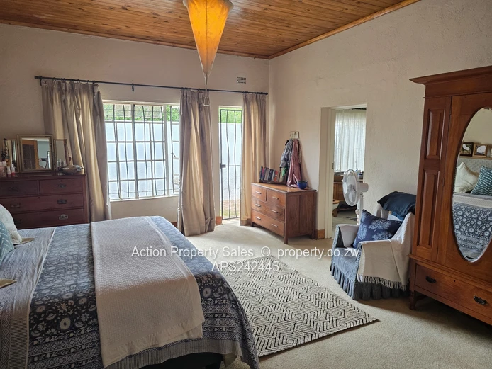 Beautiful House For Sale In Highlands! 