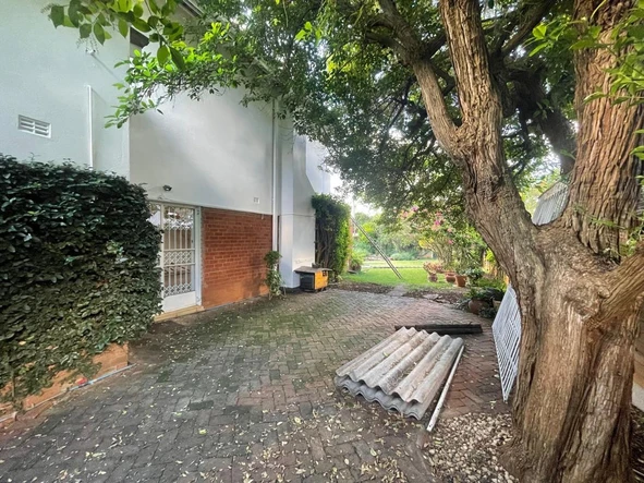 3 Bedroom Garden Flat