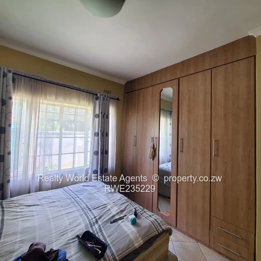 Newlands Garden Flat To Let