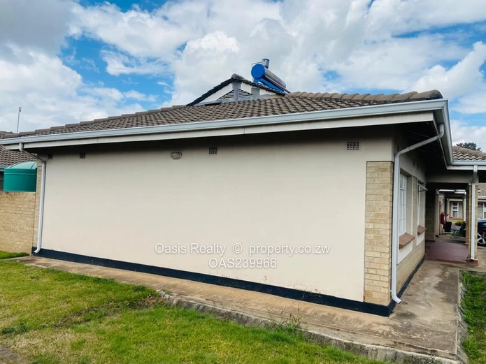 Modern 3-Bedroom Cluster Home in Secure Waterfalls Complex