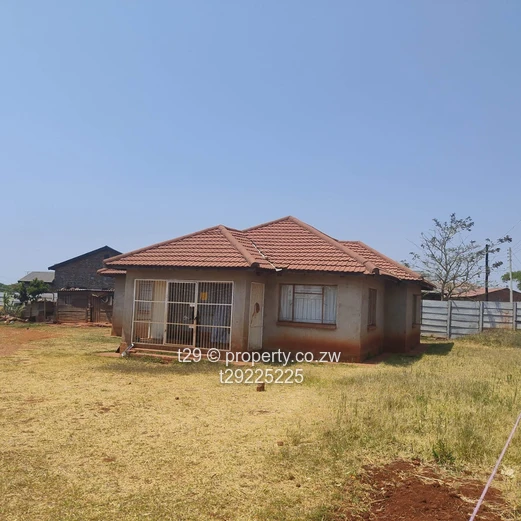 Gletwin Park stand with 3beds cottage Stands For sale