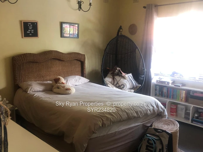 Glen Lorne Double Storey For Sale