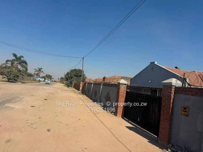 Mainway Meadows House For Sale 