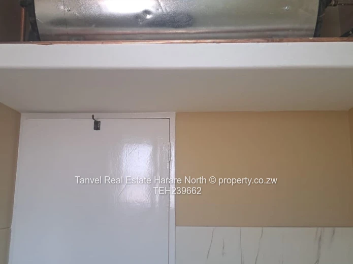 Flat.... For Sale  Bachelor Flat Off Tongogara Avenue  Around The Avenues Clinic,  Travel.Plaza