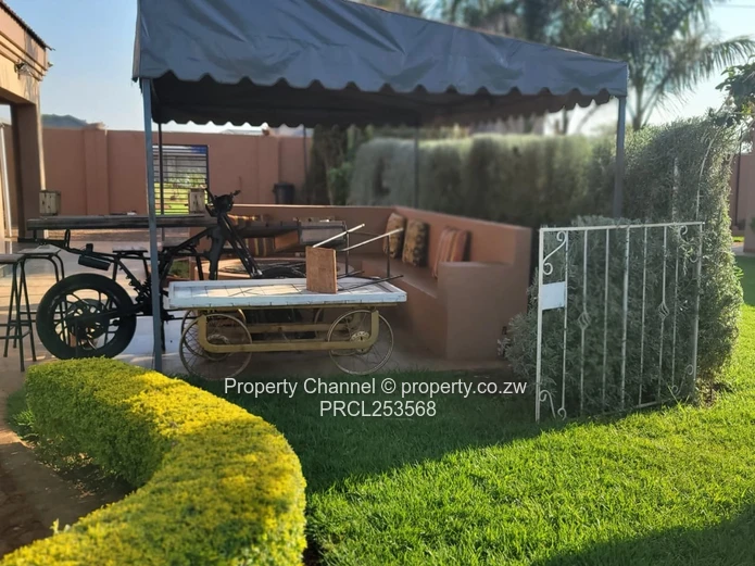 Off-Grid Luxury In Mt Pleasant Heights!