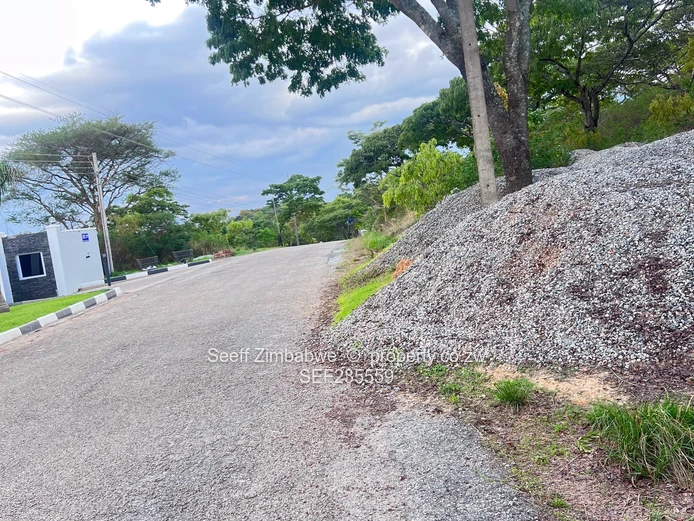 Prime land in Folyjon Crescent. Perfect location (Sole Mandate)